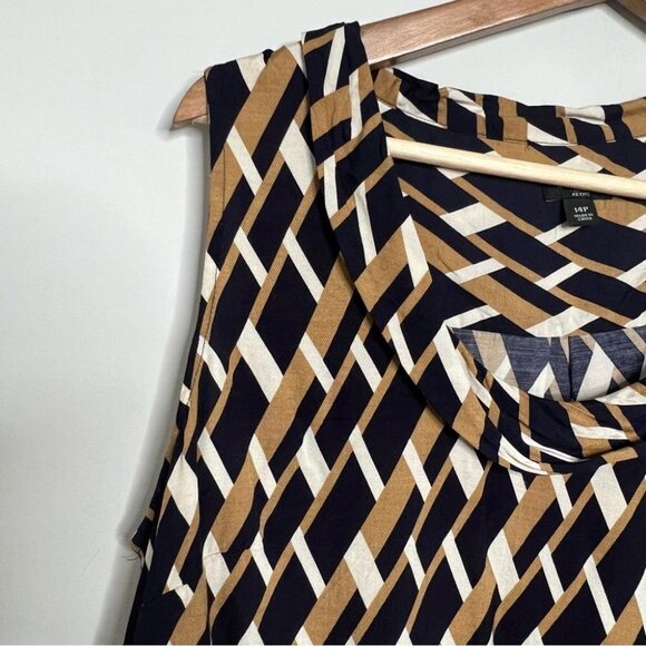 Ann Taylor Petites Womens Size 14P Tan Blue Geometric Print Asymmetrical Blouse - Picture 3 of 10